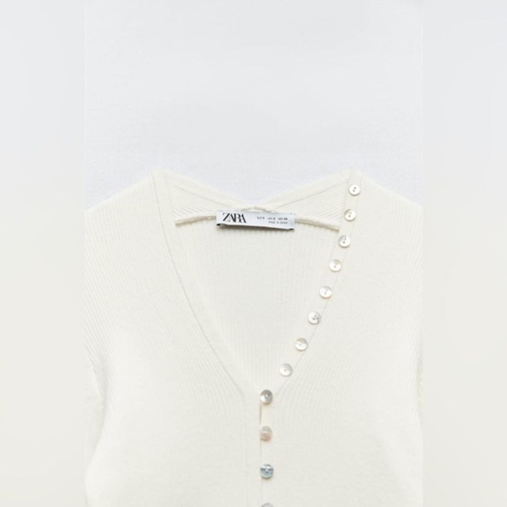 Zara Knit Button-Up Top - Picture 5 of 7